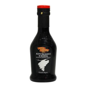 aceto balsamico di modena , con la calidad de monari federzoni
